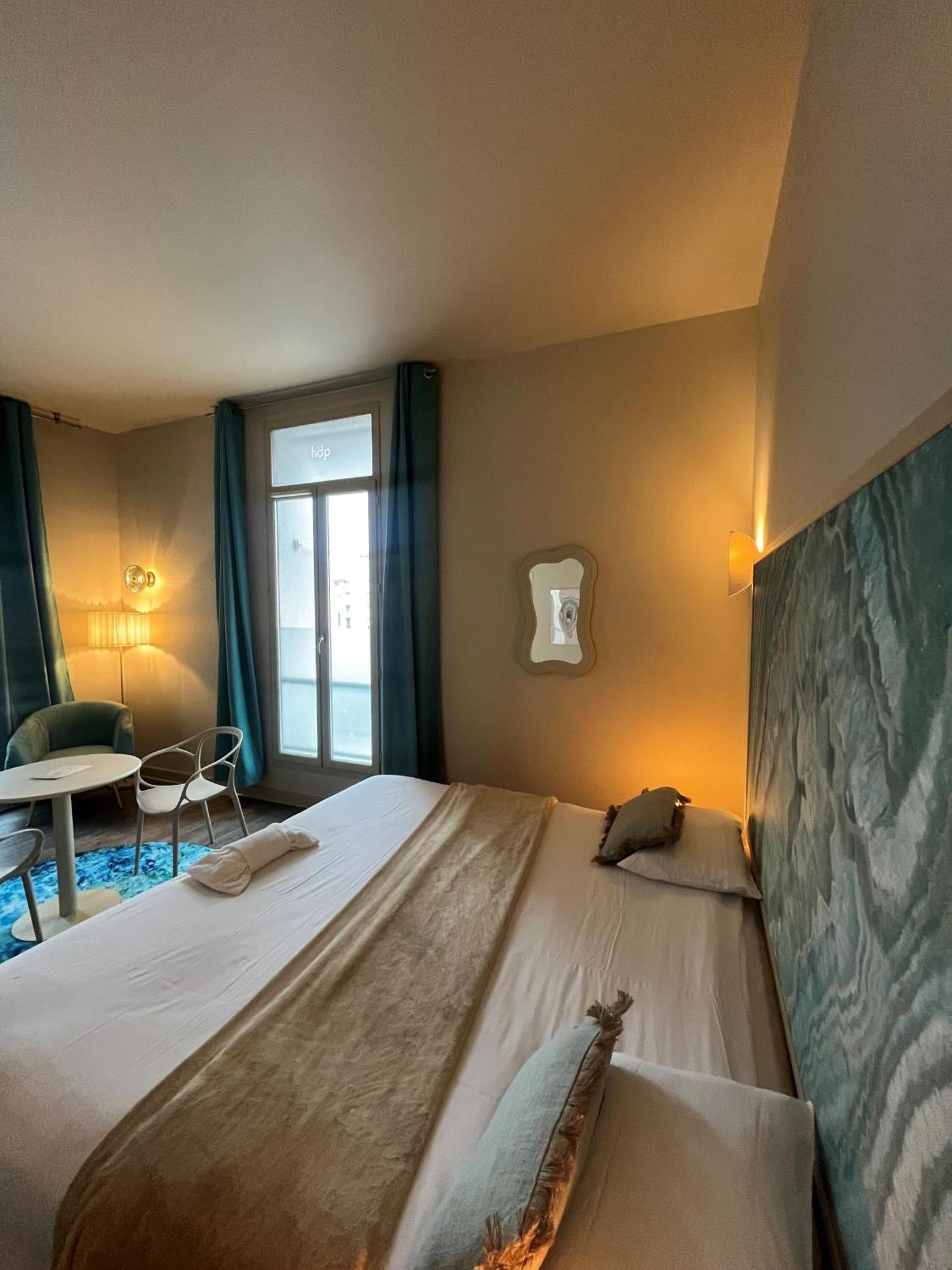 Hotel De Paris แซ็ต ภายนอก รูปภาพ
